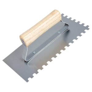 DESEMPENADEIRA DENTADA 12X25CM CABO MADEIRA